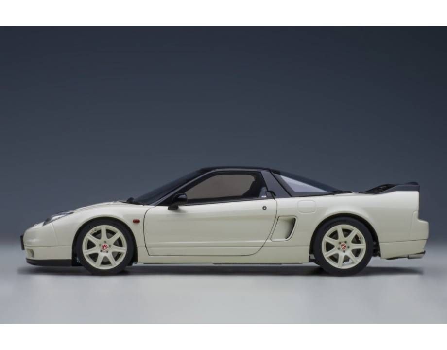 AutoArt Honda NSX-R diecast 1:18 bela