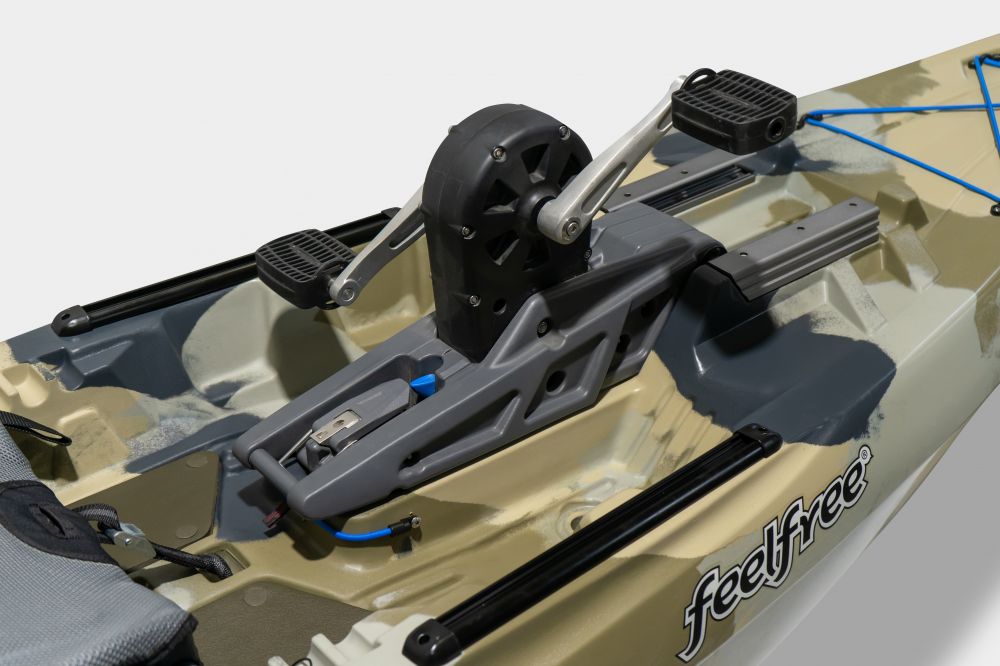 Kajak za ribolov s pedali Feelfree Flash PD desert camo