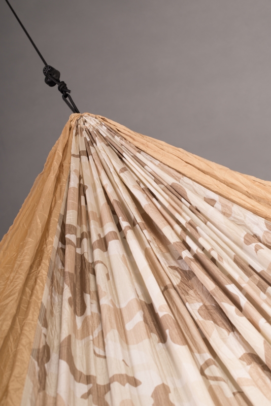 La Siesta potovalna viseča mreža za dva Colibri camo sahara