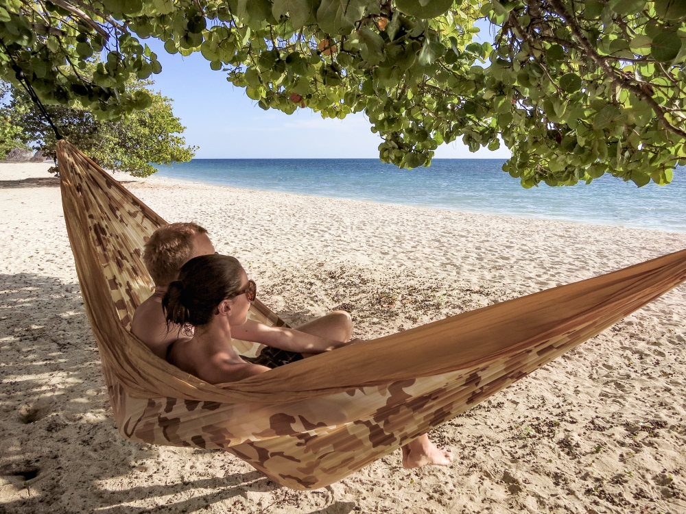 La Siesta potovalna viseča mreža za dva Colibri camo sahara