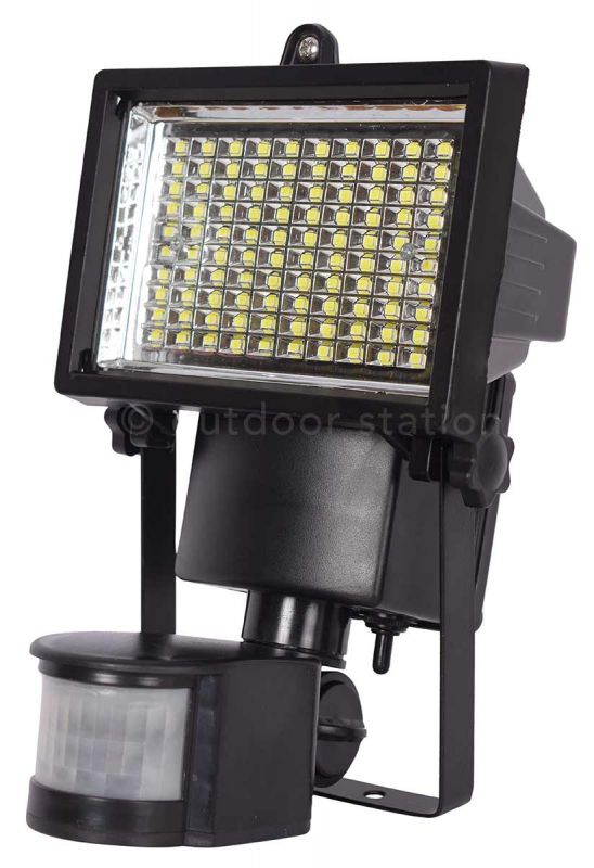 Solarna LED luč / svetilka s senzorjem
