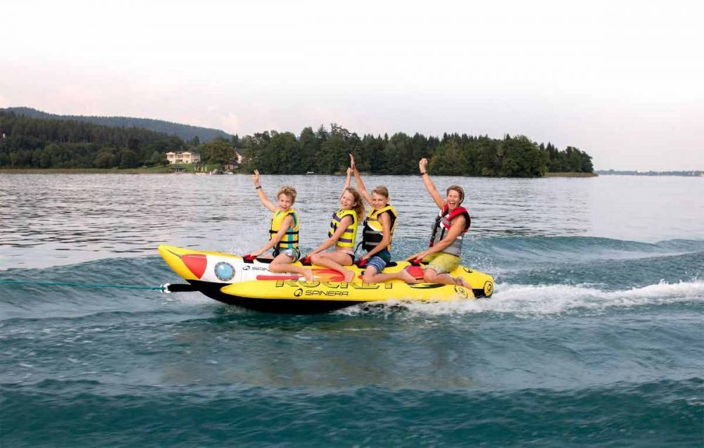 Spinera napihljiva vlečna banana Rocket 4