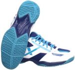 Yonex unisex superge Power Cushion 39