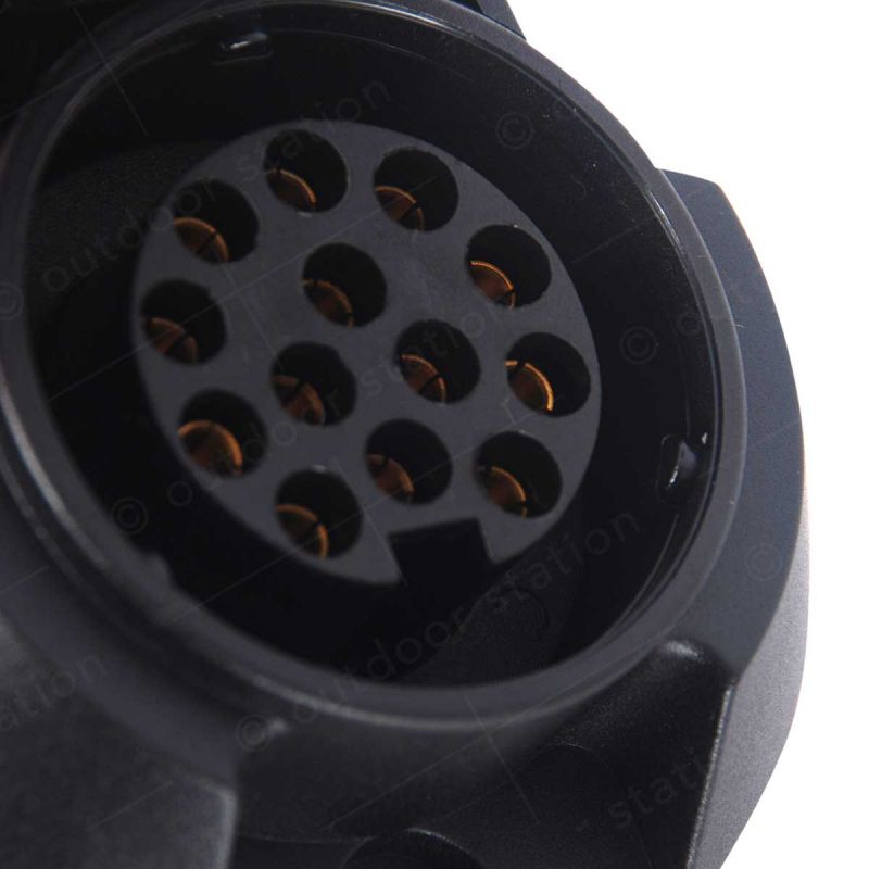 Trem plastična 13 polna vtičnica 12V črna